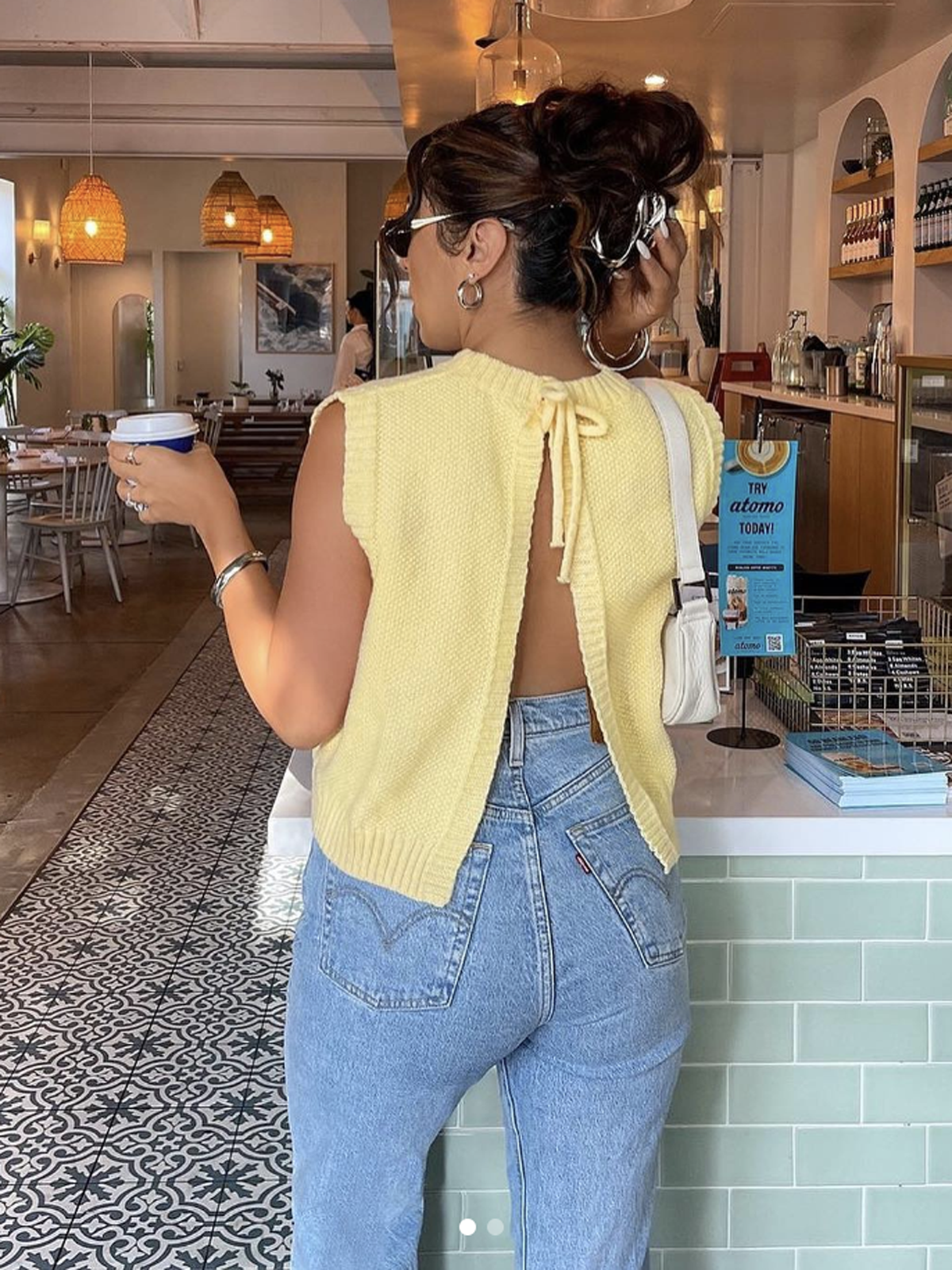 Maya | Rückfreier gebundener Pullover