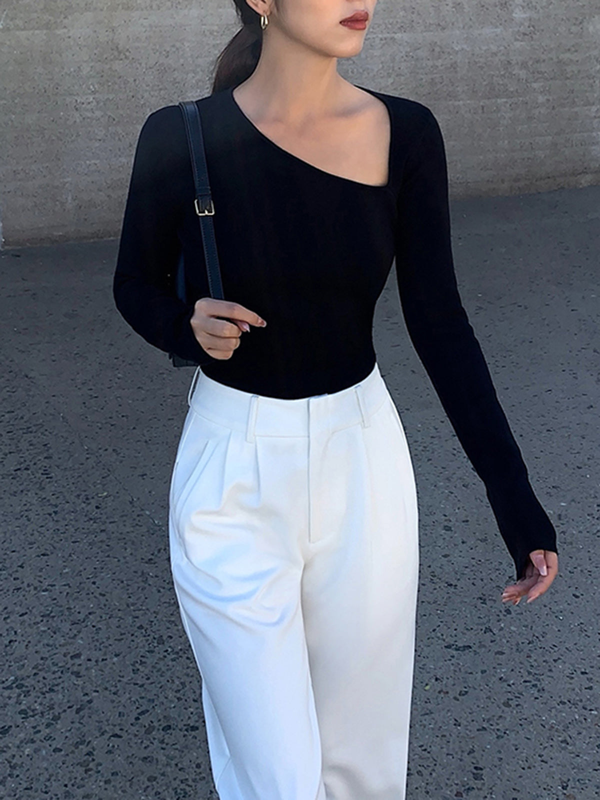 Emma | Asymmetrisches Longsleeve T-Shirt