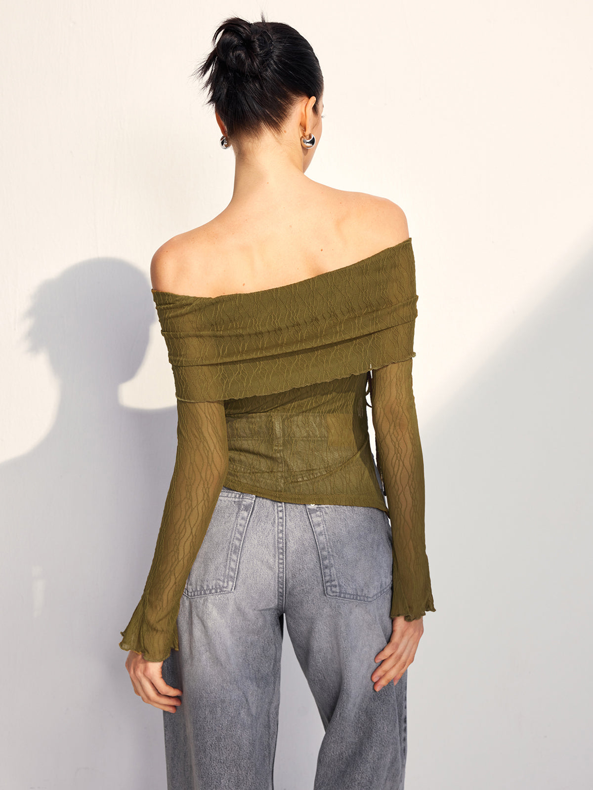 Laura | Off-Shoulder Kordelzugbluse