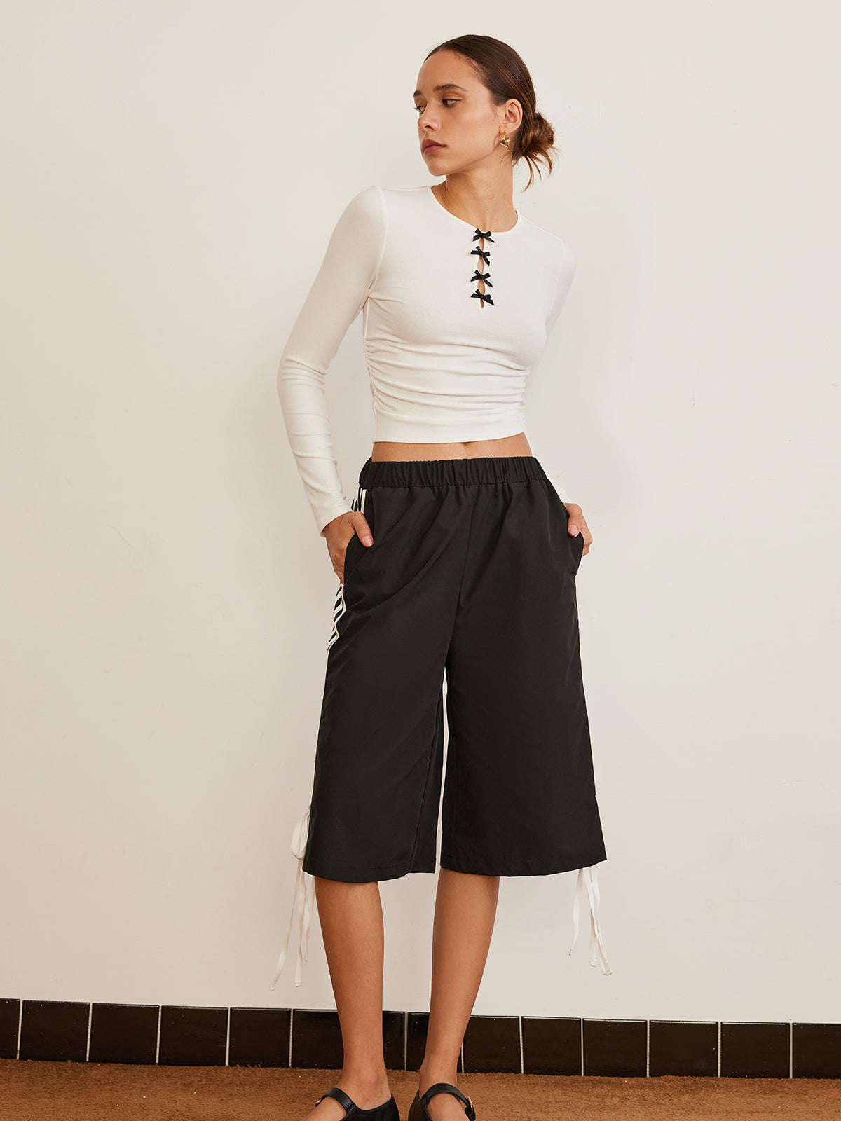 Emma | Elegantes T-Shirt mit Schleifendetail