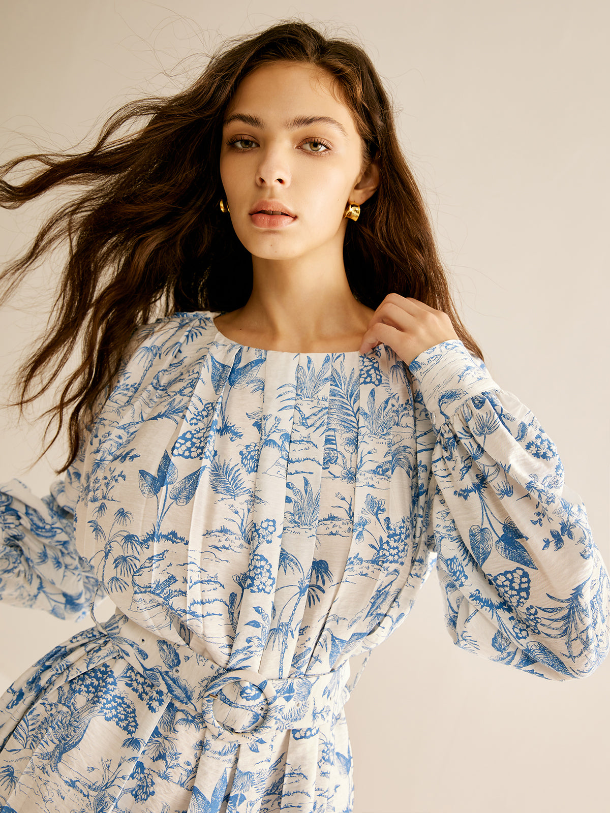 Romy | Romantisches Plissiertes Gürtelkleid