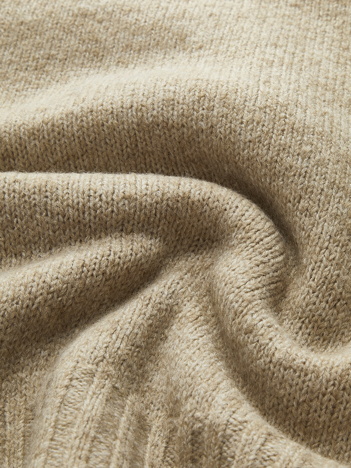 Tom | Kuscheliger Erdbeer-Pullover