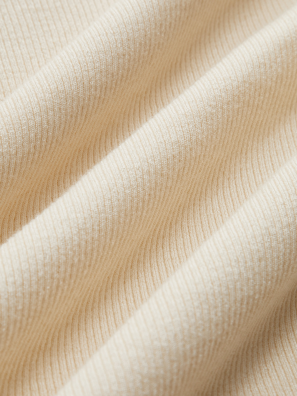 Tessa | Turtleneck Bluse mit Rüschensäumen