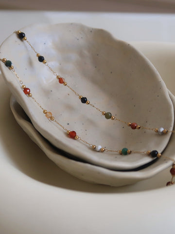 Clara | Bunte Perlenkette aus Titanstahl