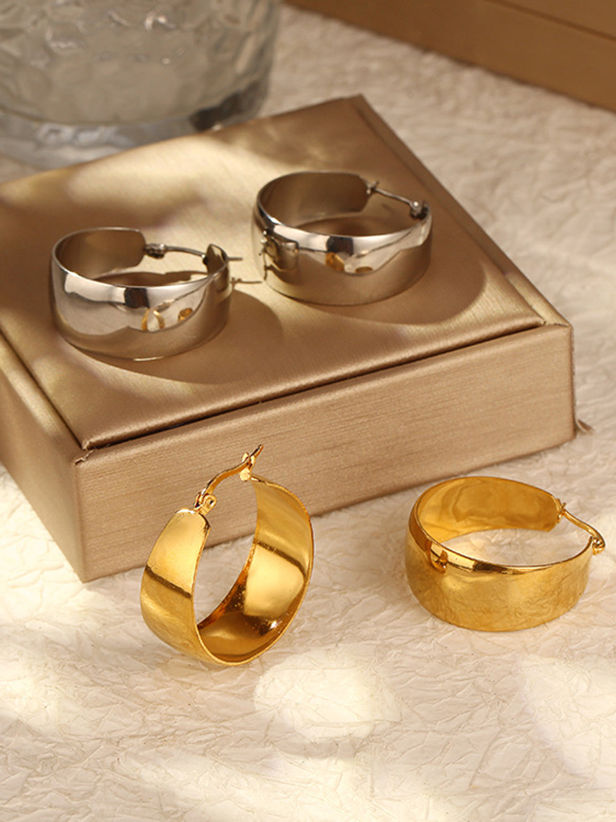 Jonas | Tunnel Hoop Anhänger Ohrringe