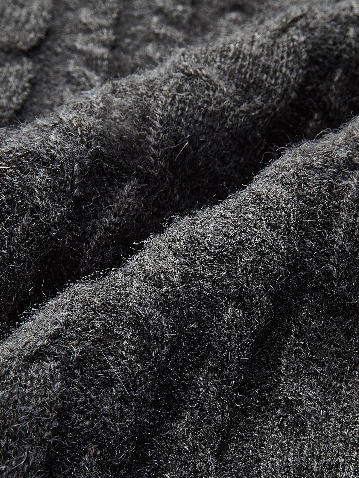 Clara | Verspieltes Knopf-Corsagen-Strickoberteil