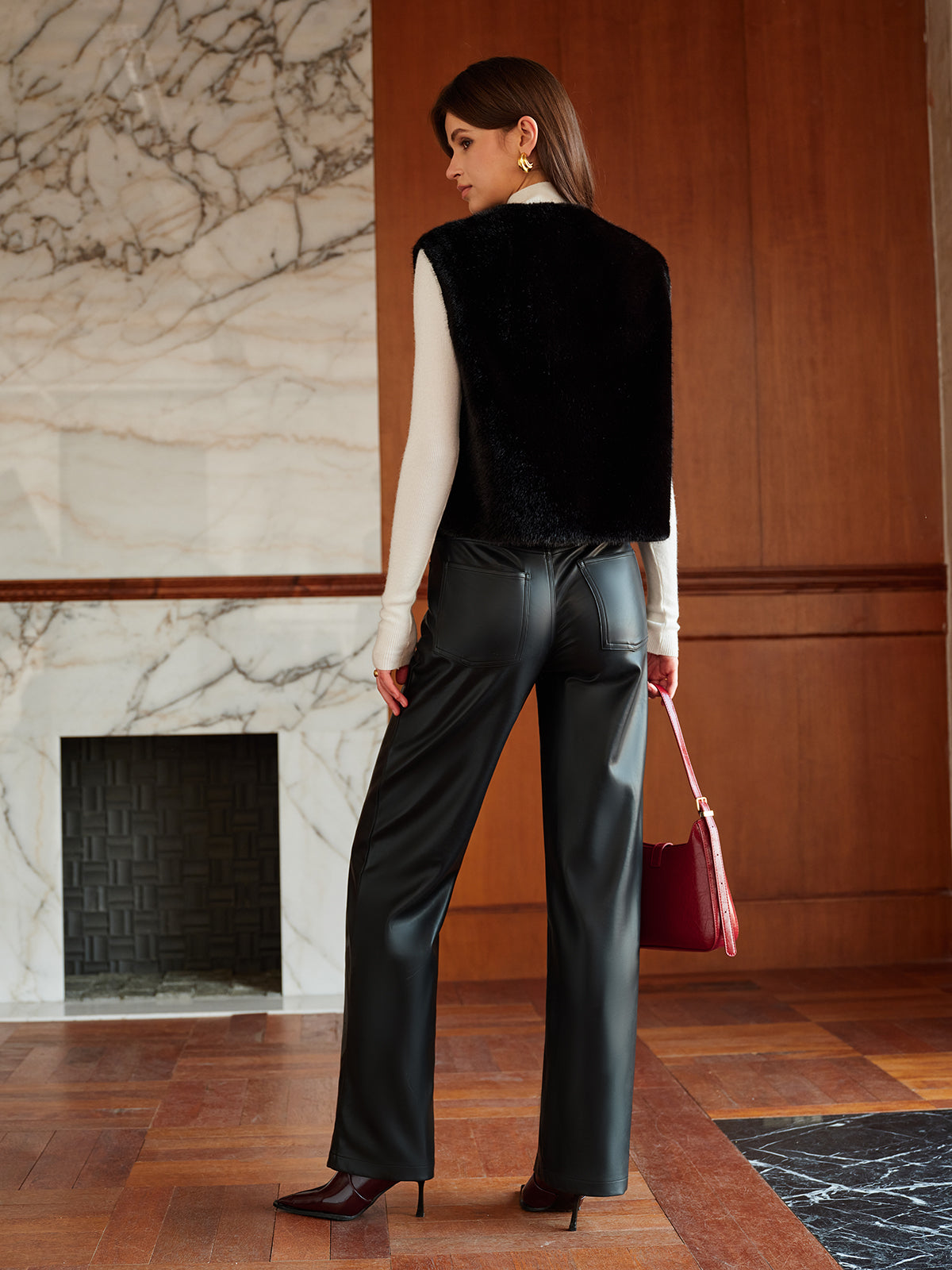 Noah | Elegante Kunstfellweste mit Knöpfen