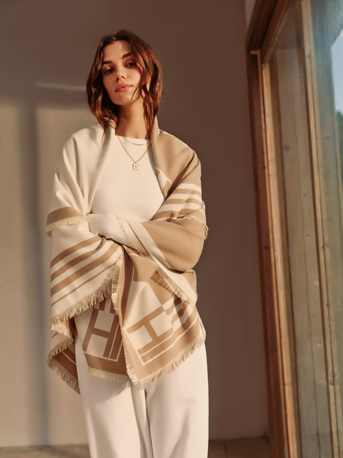 Emilia | Eleganter Fransen-Warm-Schal