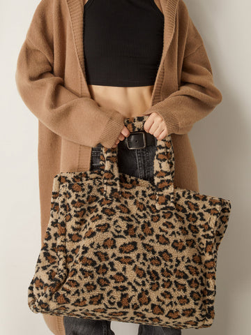 Sophie | Kuschelige Schultertasche im Leopardenmuster