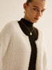Clara | Eleganter Cardigan mit Perlenbesatz