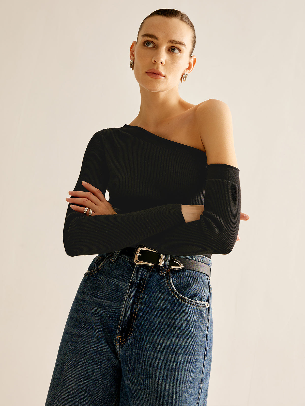 Marie | Elegantes Trägershirt mit Schulterdesign