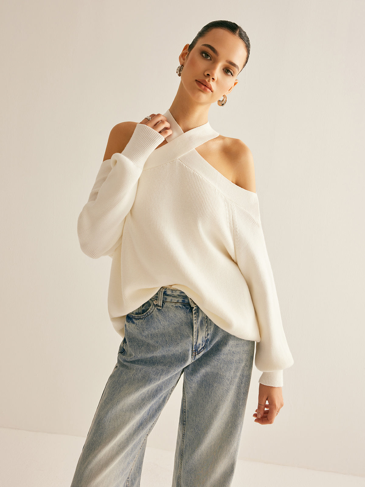 Schulterfreier Chic | Eleganter Kälteschulter-Pullover