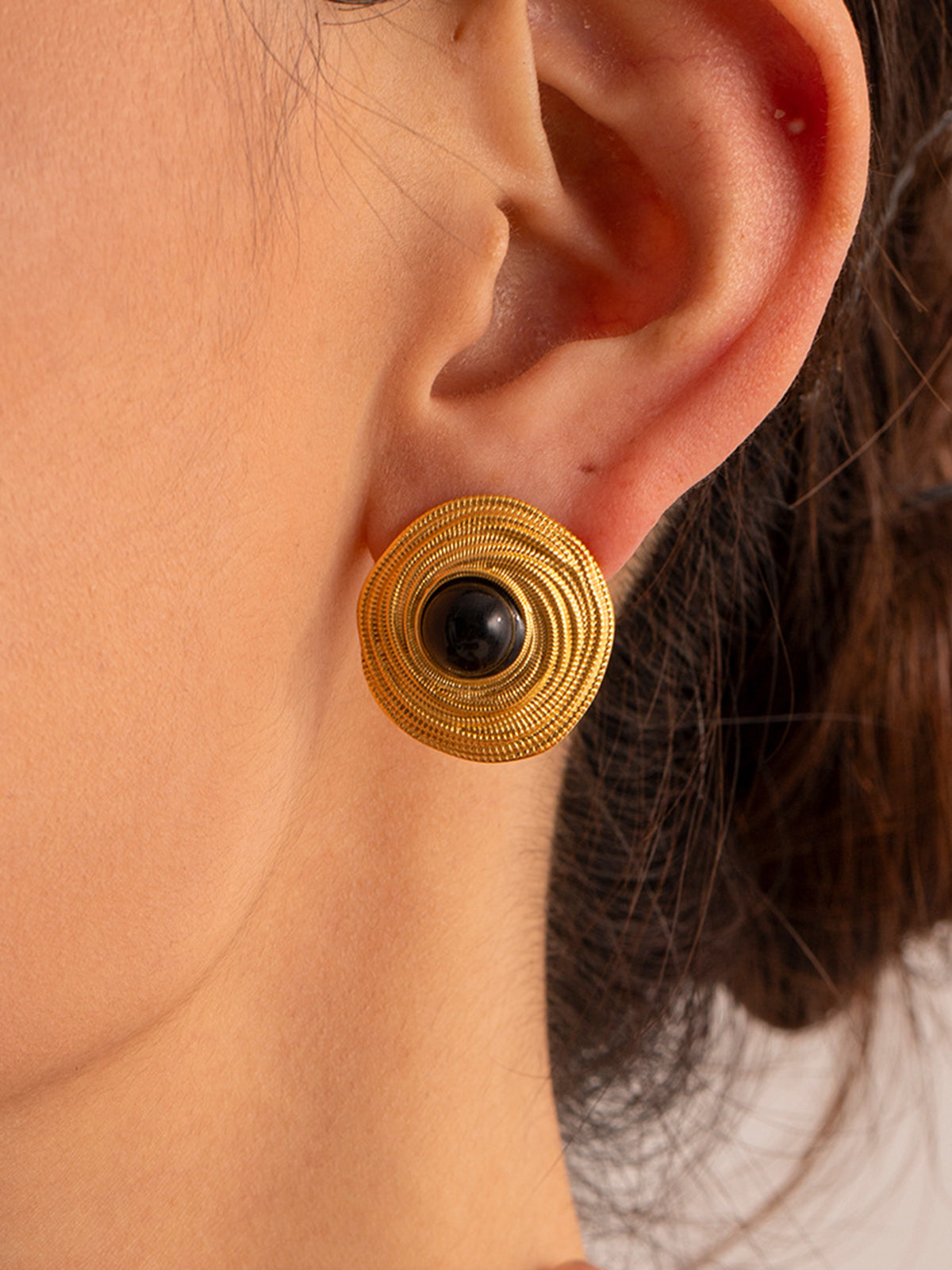 Julia | Hoop Ohrringe aus goldenem schwarzem Onyx