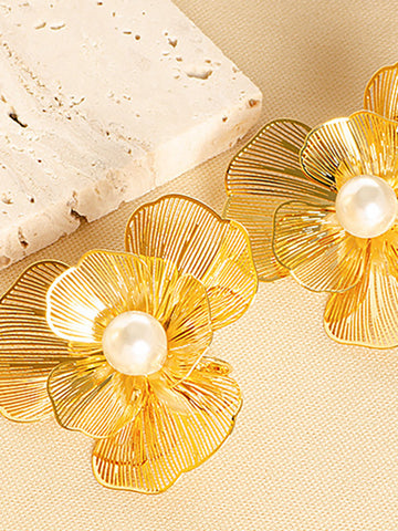 Clara | 3D Metallblumen Perlenohrringe