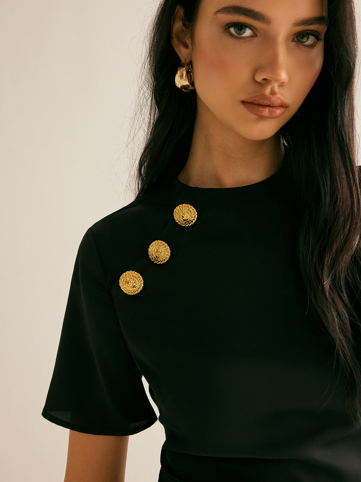 Clara | Elegantes Maxi-Kleid mit Metalldekor