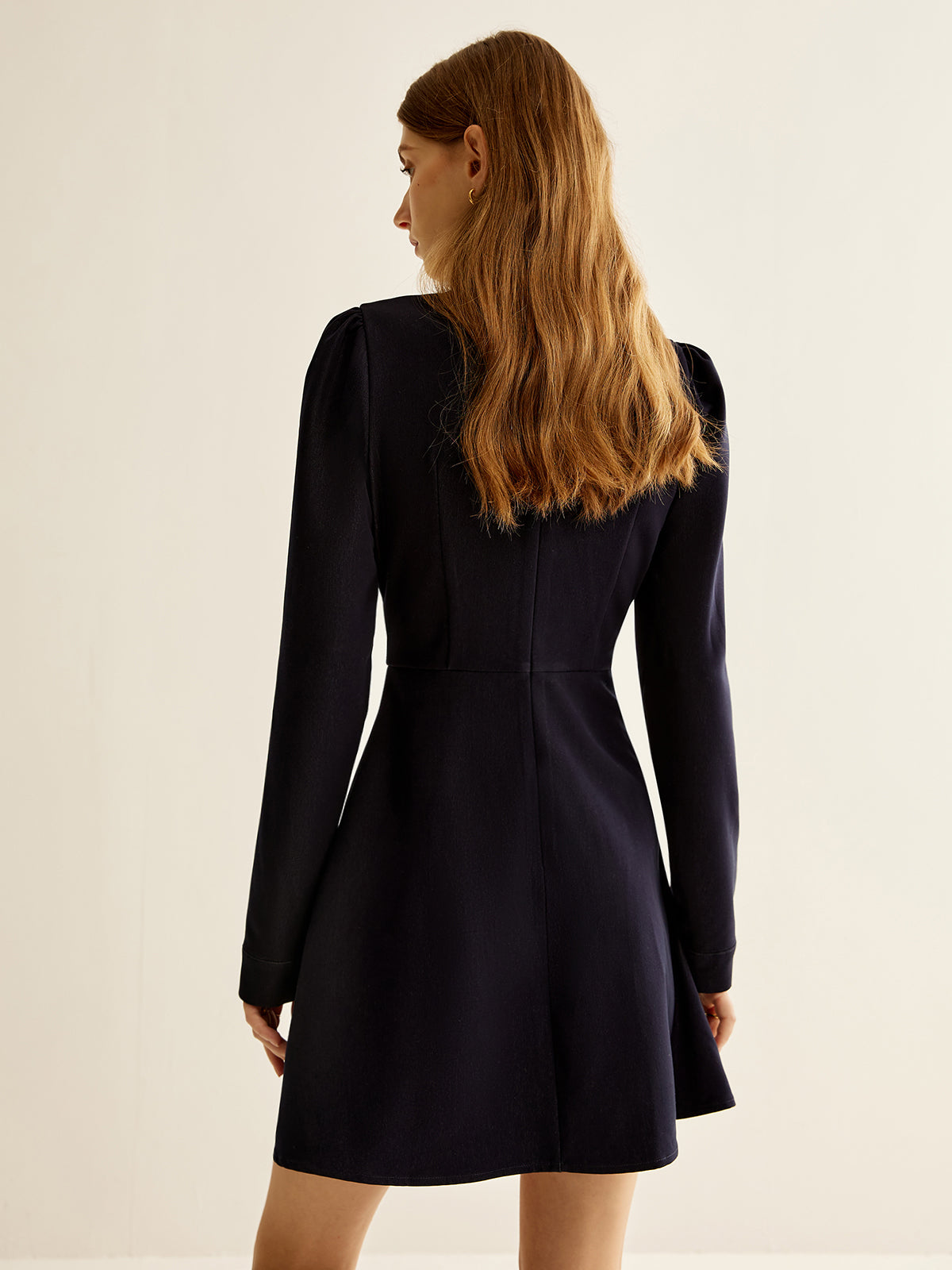 Sophie | Elegantes Slim Kleid mit Knopfdesign