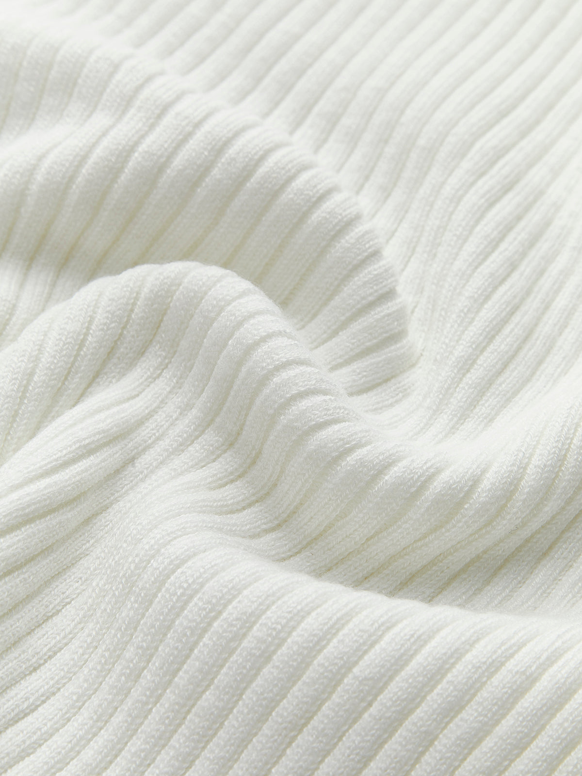 Mia | Asymmetrisches Oberteil mit Rundhalsausschnitt