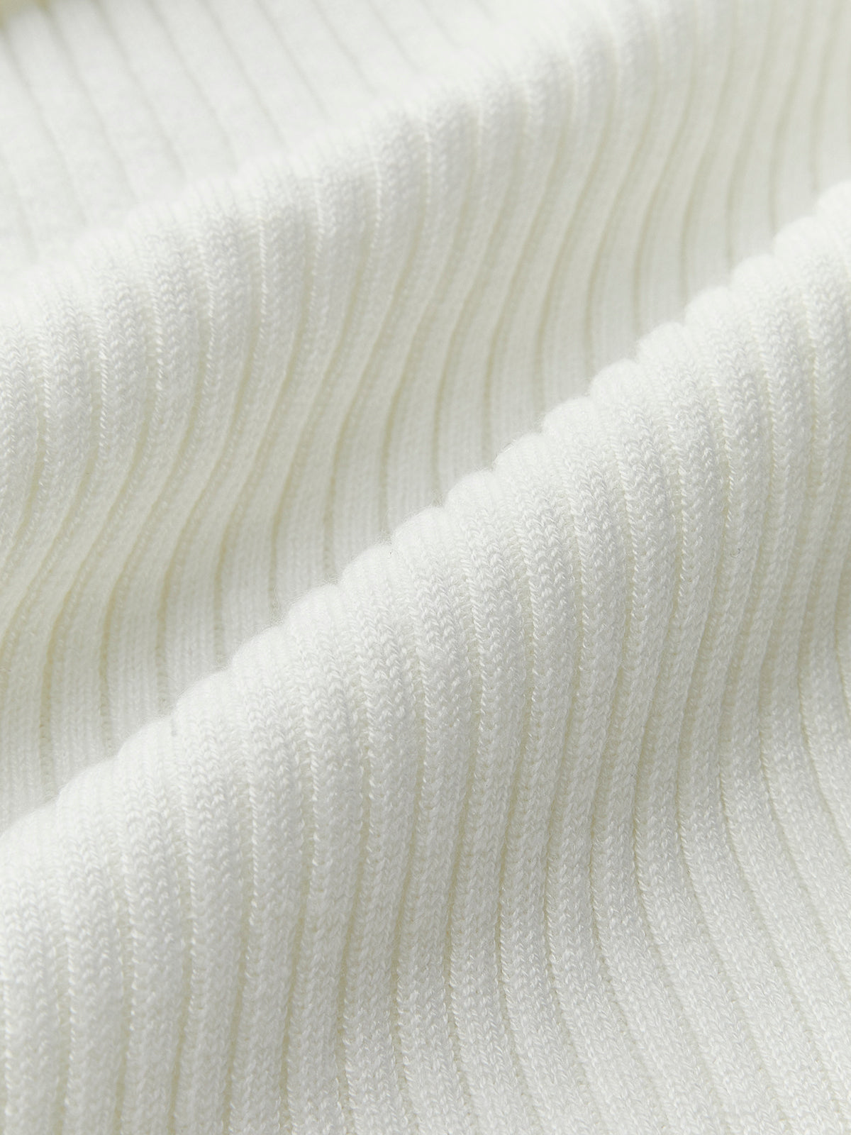 Mia | Asymmetrisches Oberteil mit Rundhalsausschnitt