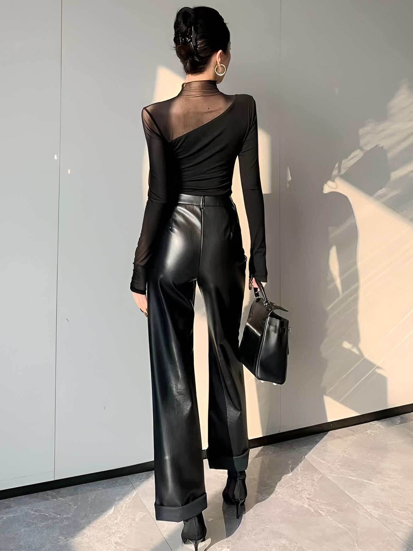 Jonas | Elegantes T-Shirt mit asymmetrischem Netzeinsatz