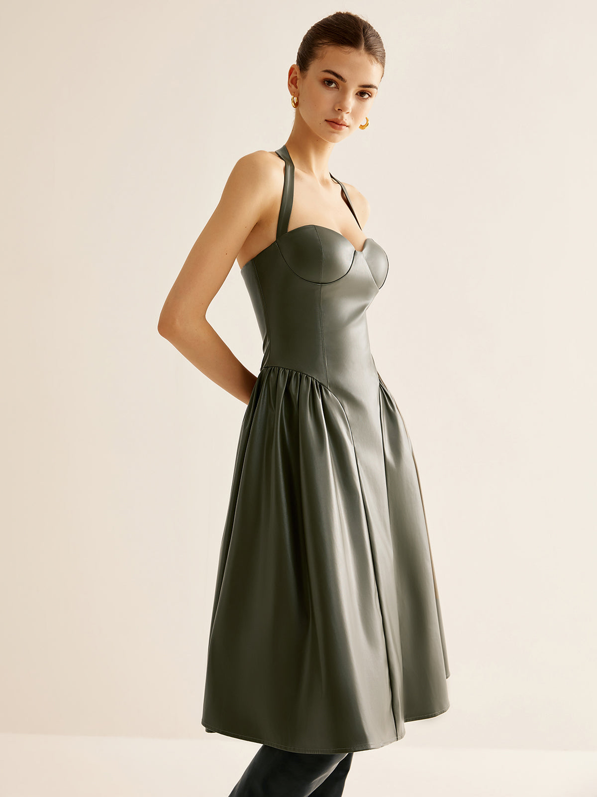 Sofia | Plissiertes PU-Leder Cami Kleid