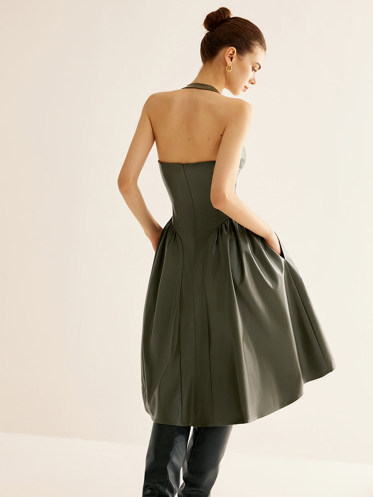 Sofia | Plissiertes PU-Leder Cami Kleid