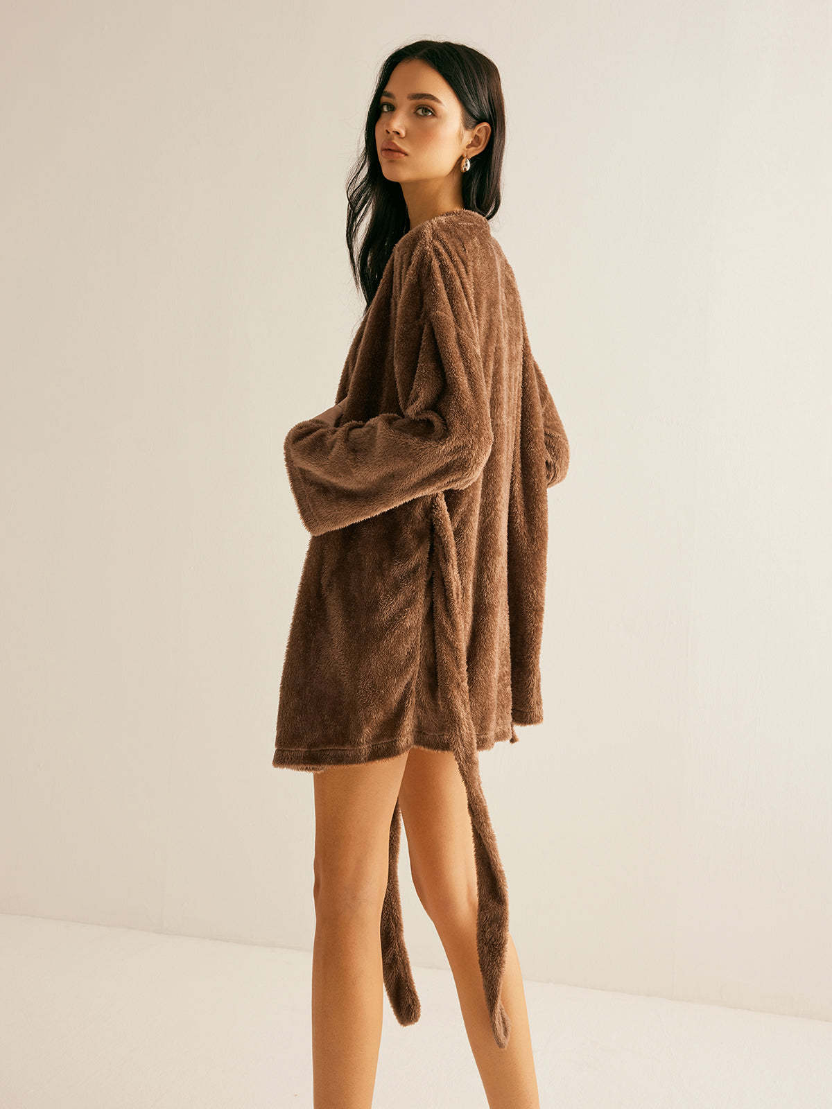 Emilia | Elegantes Samt-Drei-Teile-Shorts-Set