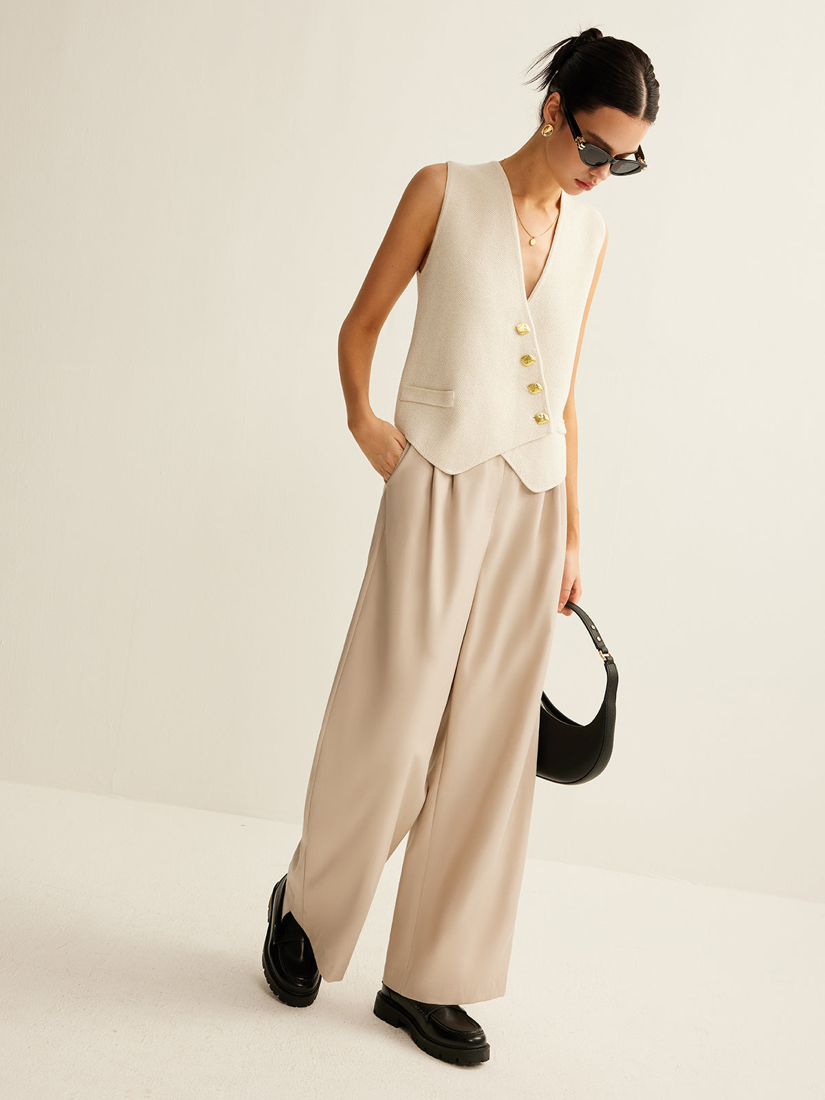 Ulrike | Asymmetrische Knopf-Pullover-Weste