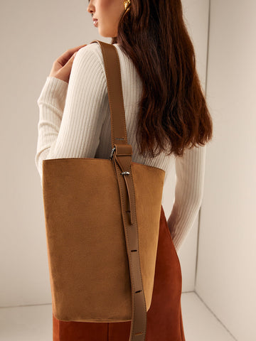 Max Tasche | Geräumige Buckle Bucket Bag