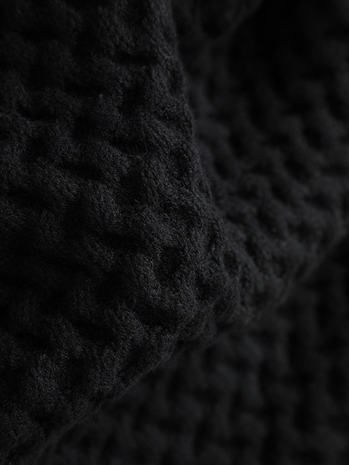 Georg | Geometrischer Knopf-Cardigan