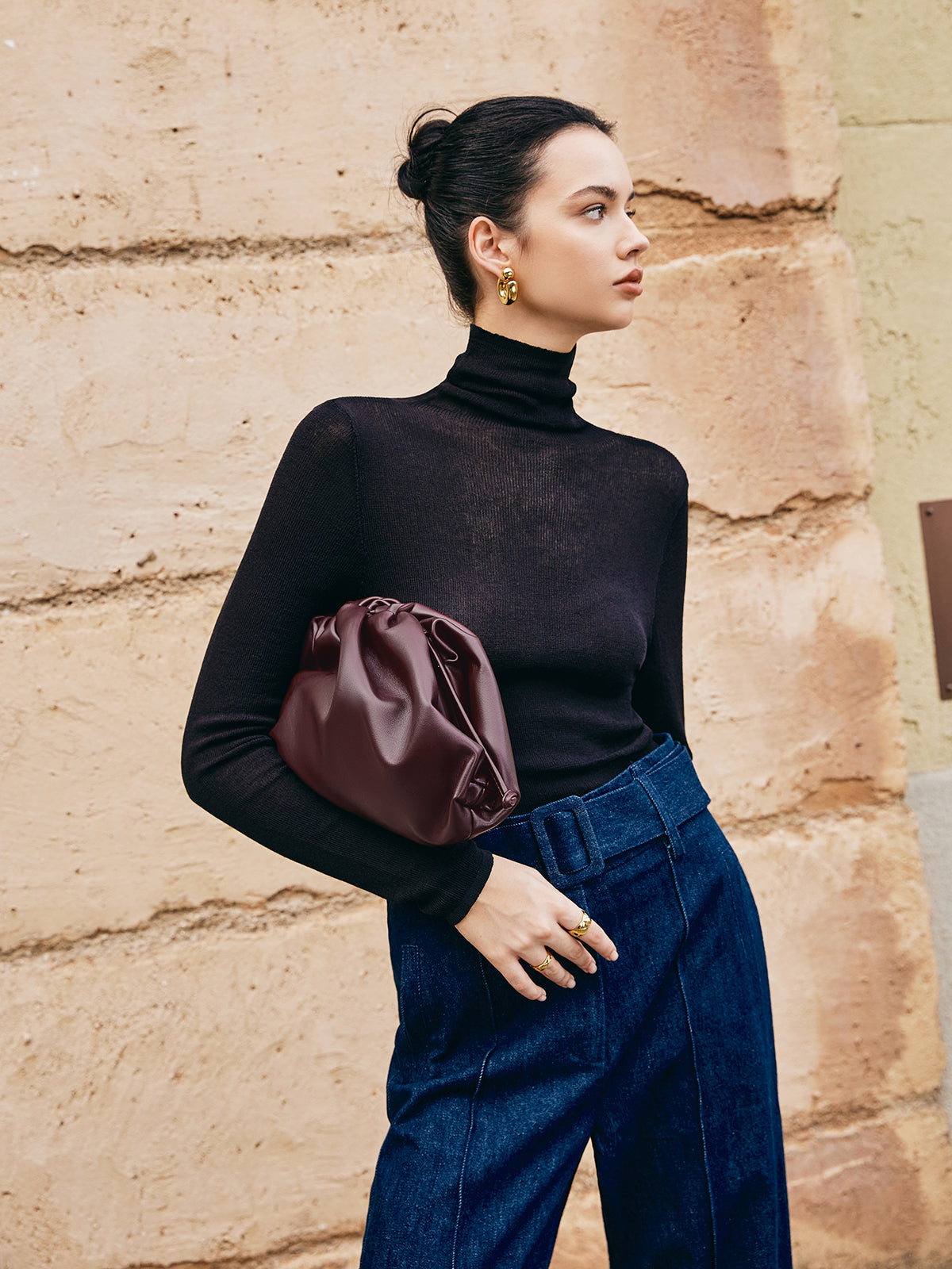 Clara | Elegante Clutch mit Kordelzug