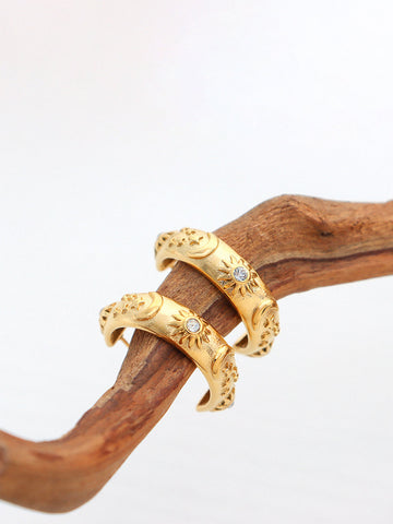 Emilia | Gravierte Zirkon-Hoop-Ohrringe