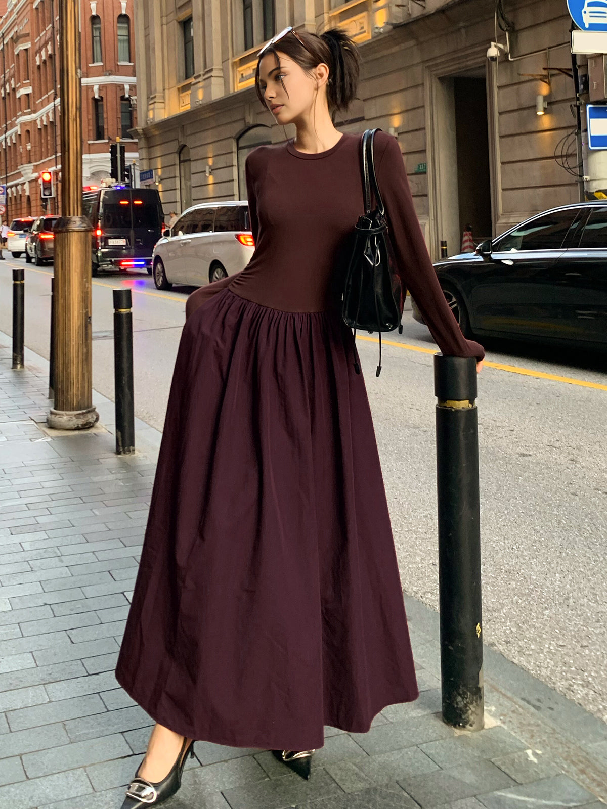 Clara | Elegantes Langarmkleid mit Falten