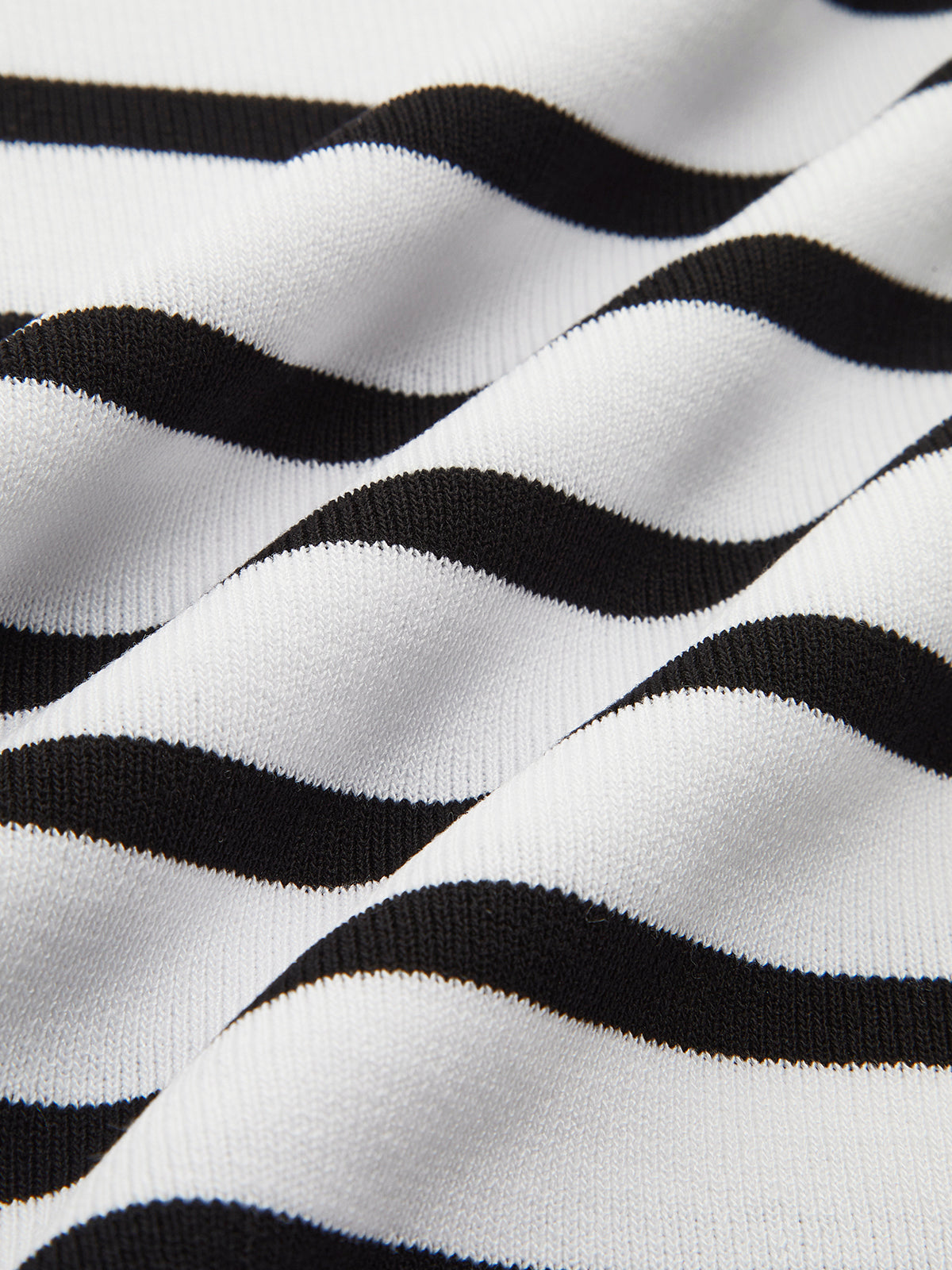 Lena | Figurbetontes Crop Top mit Streifen