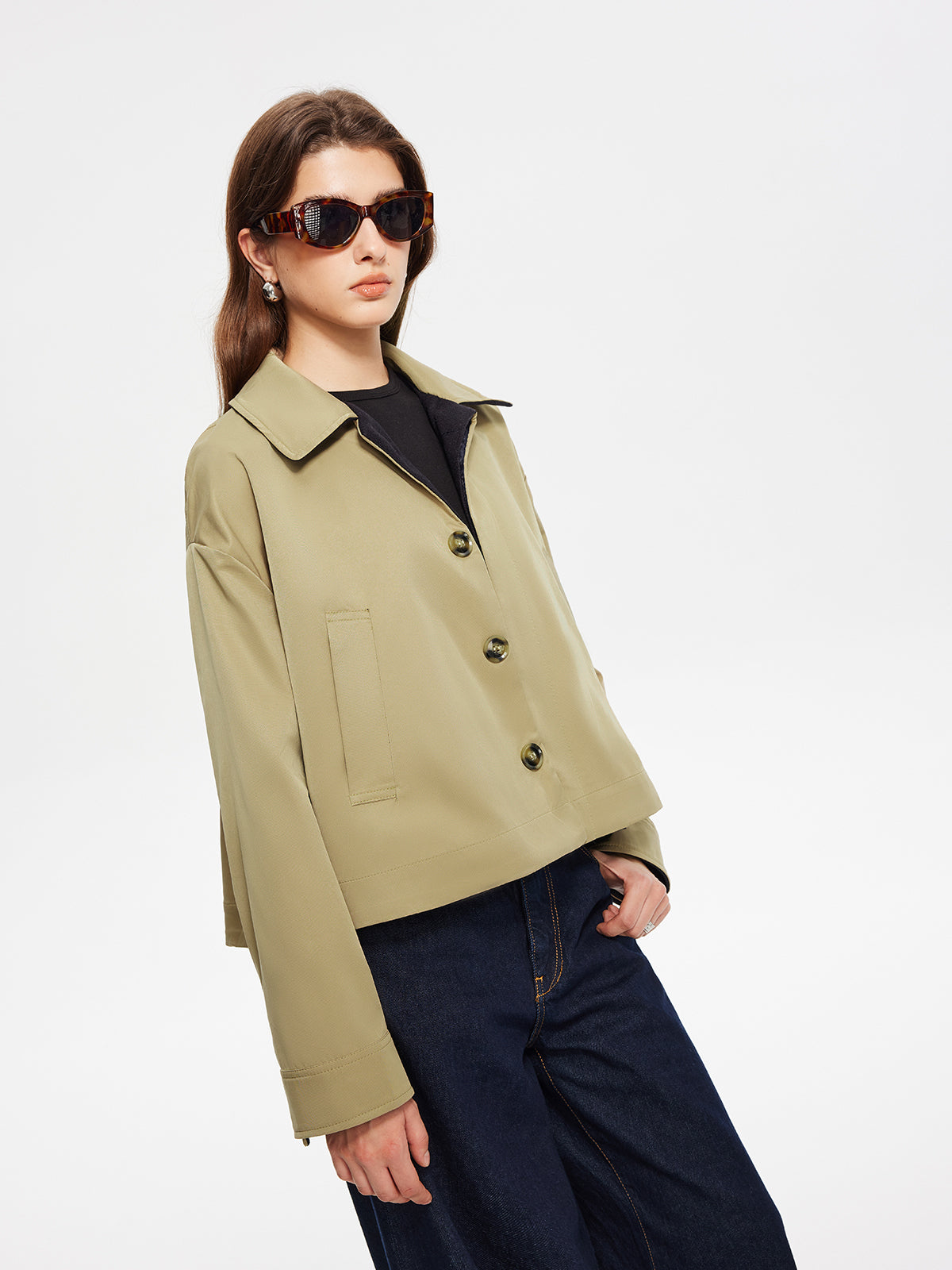 Clara | Trendiger Trenchcoat mit Kontrastgürtel