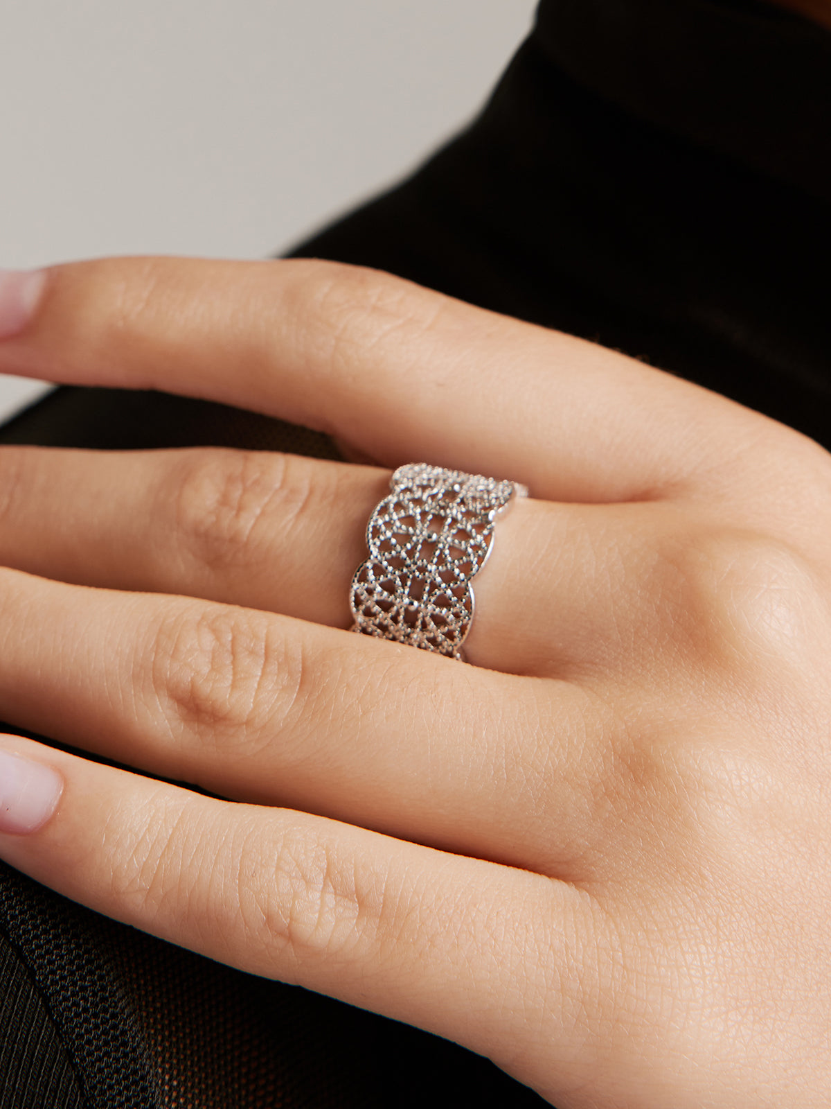 Clara | Tunnel Metal Lace Offener Ring