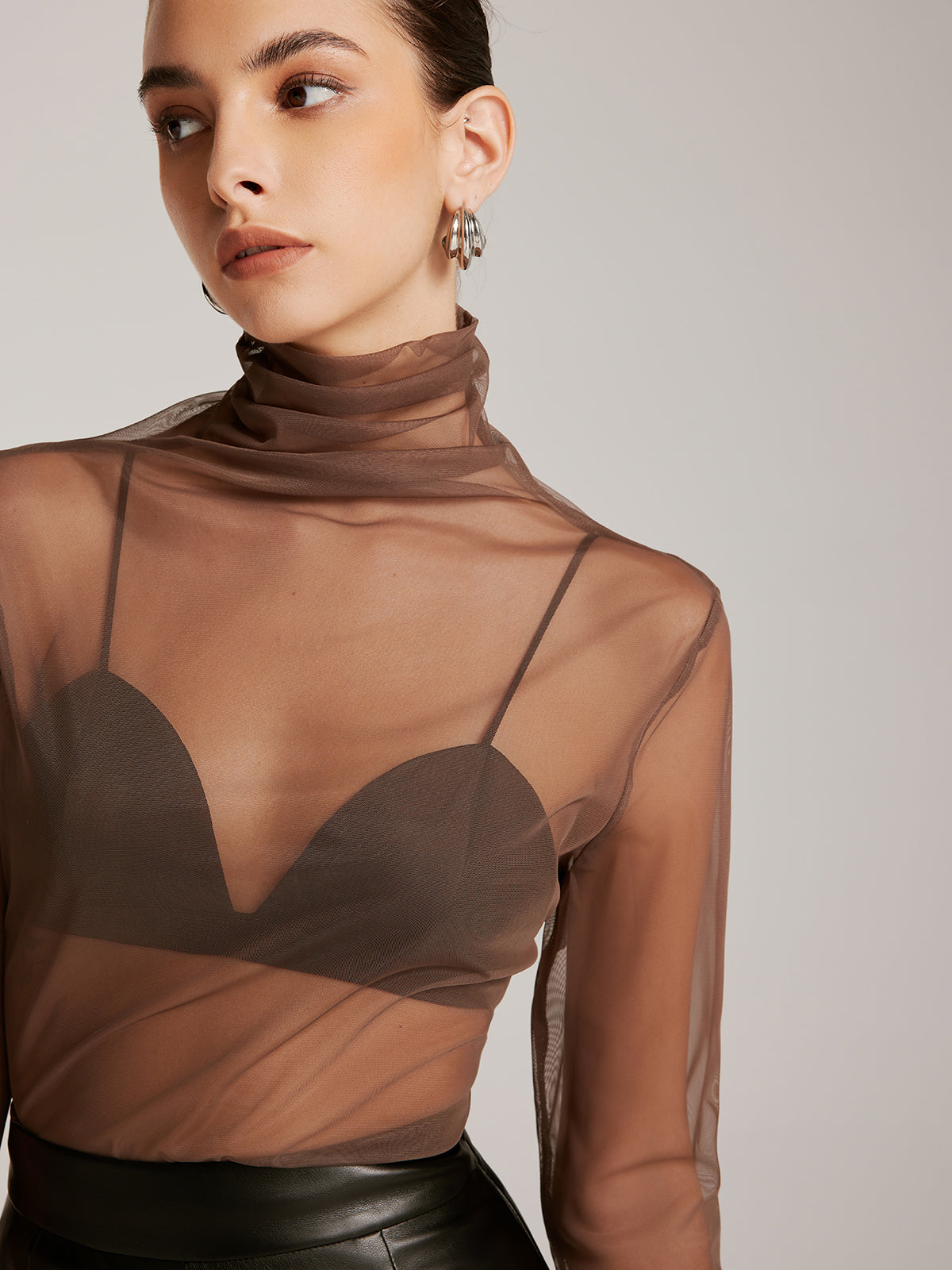 Anna | Elegantes Oberteil mit transparentem Kragen