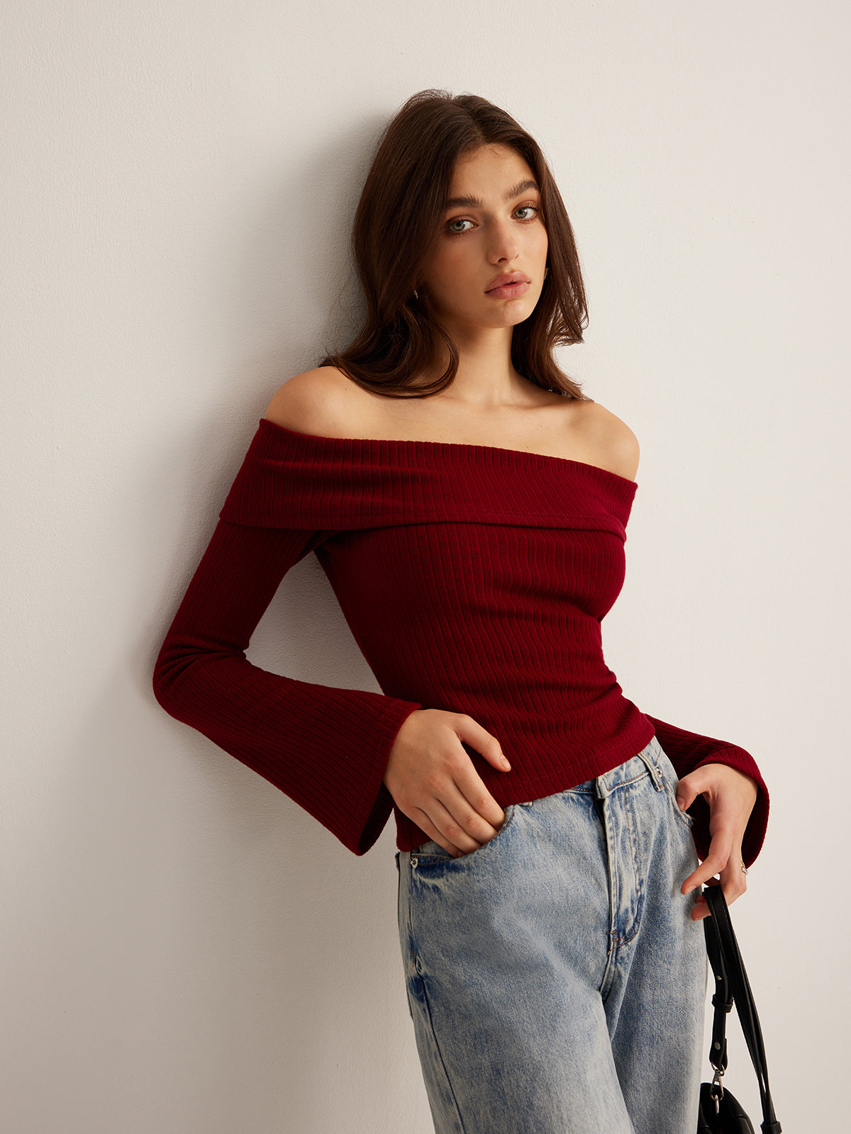 Leonie | Off-Shoulder Rippstrick Slim Top