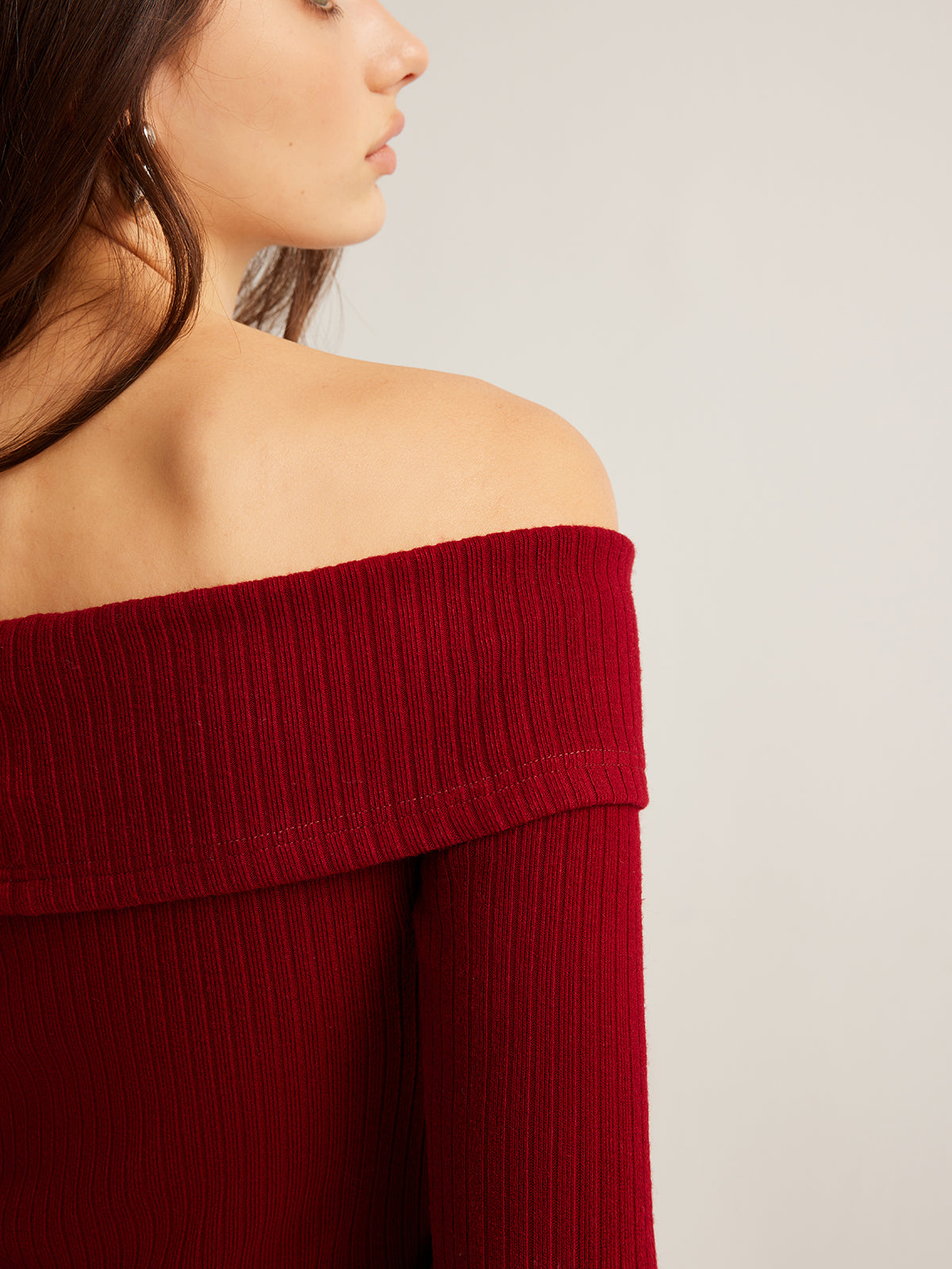 Leonie | Off-Shoulder Rippstrick Slim Top