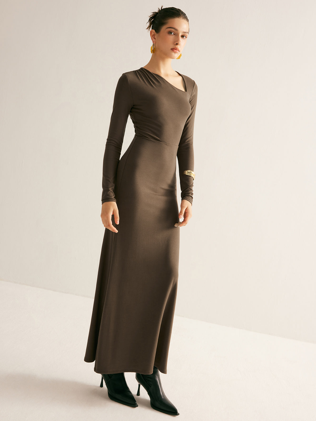 Klara | Elegantes asymmetrisches Maxikleid