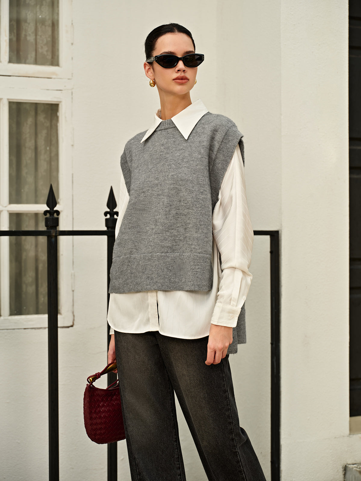 Felix | Vielseitige Pullover-Weste mit seitlichem Schnallenverschluss