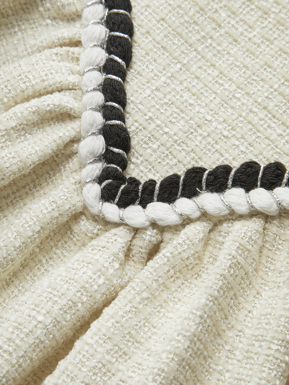 Clara | Elegantes Faltenkleid aus Tweed