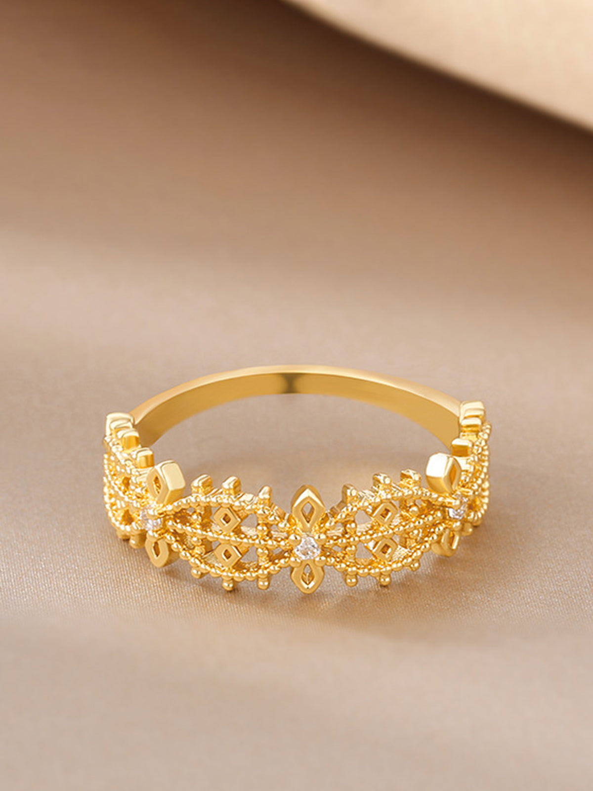 Liane | Französischer hohler Rhinestone-Ring