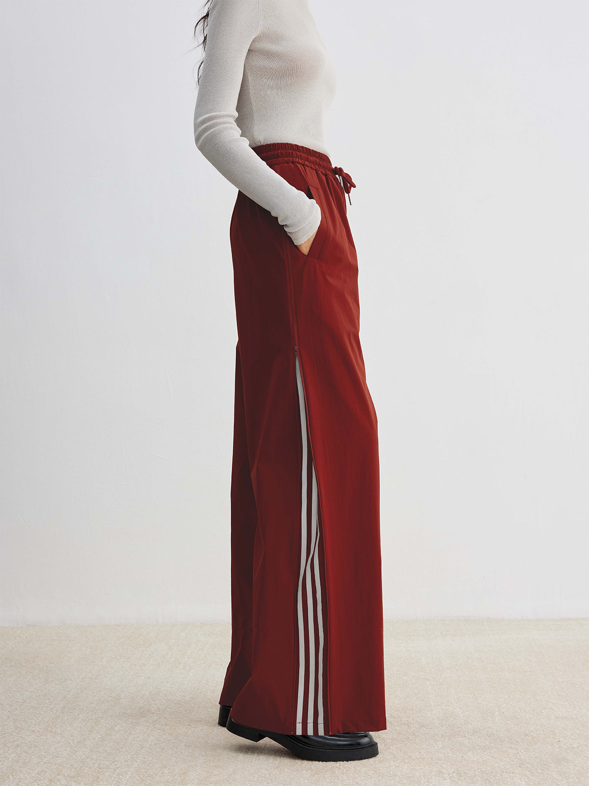 Felix | Modische Jogginghosen mit Kordelzug und Streifenmotiv