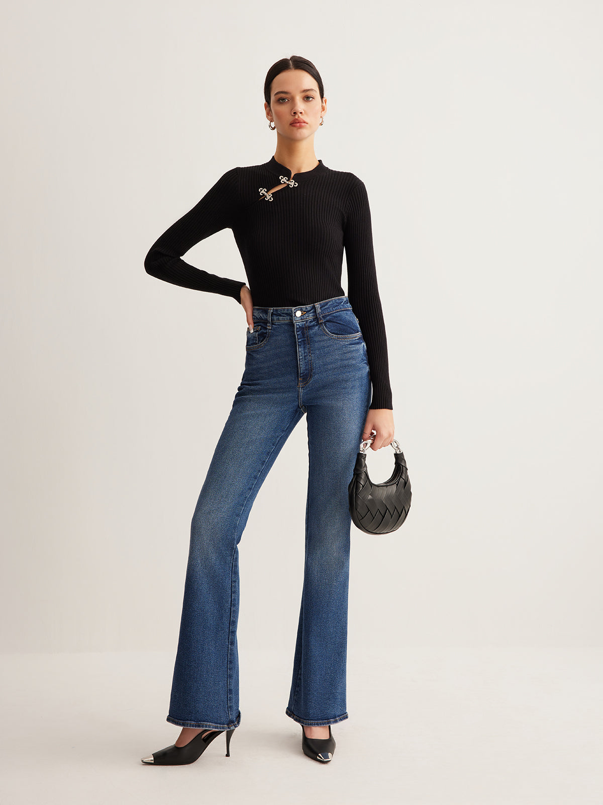 Julia | Vielseitiges Stricktop mit Metallverzierung