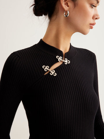 Julia | Vielseitiges Stricktop mit Metallverzierung