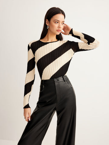 Max | Asymmetrisches Gestreiftes Slim Knit Top
