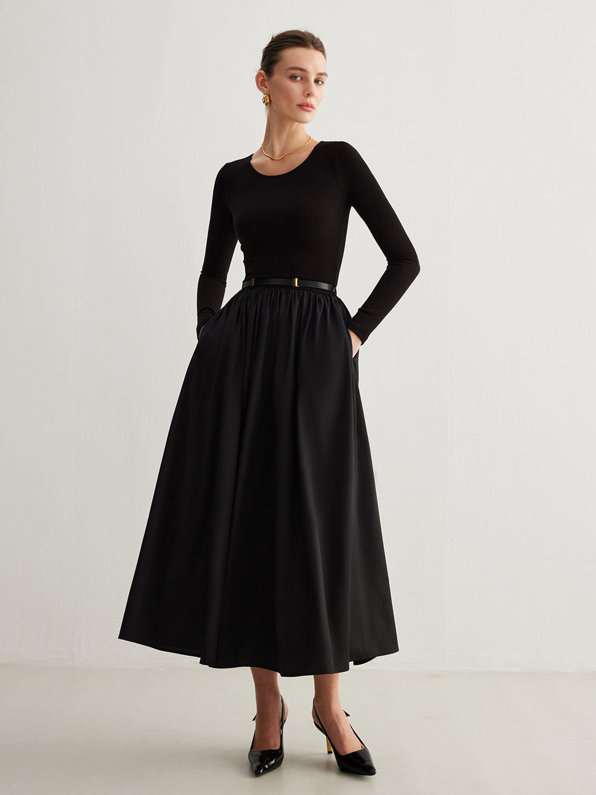 Clara | Elegantes Faltendes Midi-Kleid