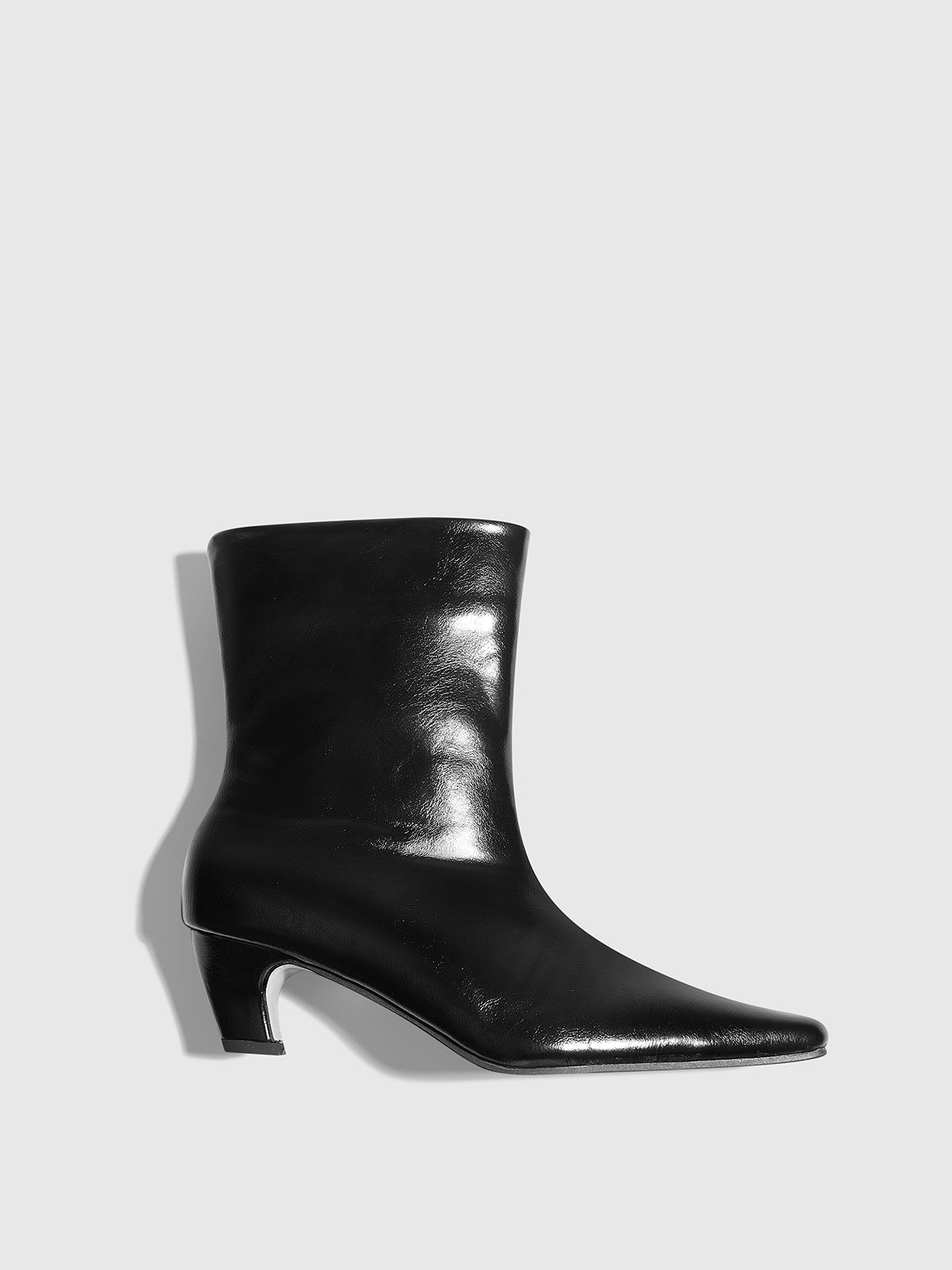 Mia | Elegante Stiefeletten mit quadratischer Zehenpartie