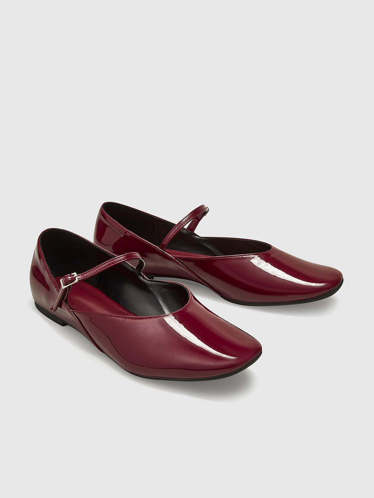Clara | Elegante Ballerinas mit Schnallenriemen