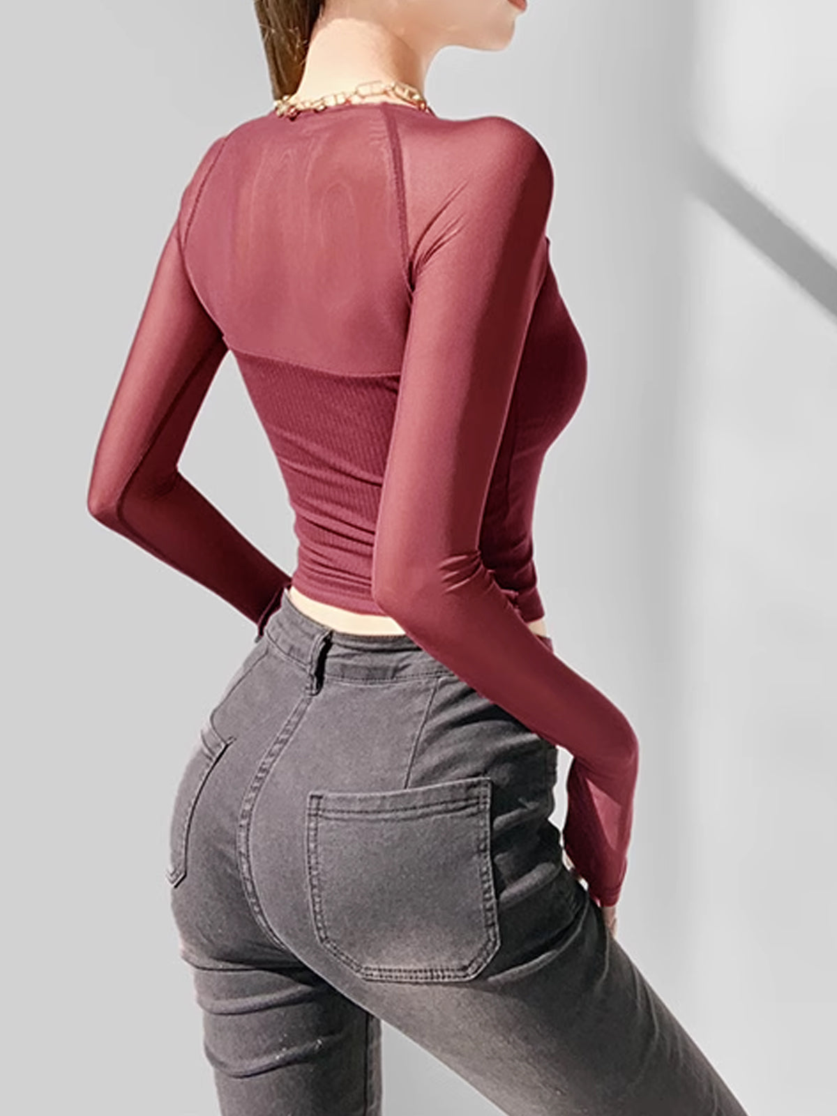 Lisa | Verführerische Bluse mit quadratischem Ausschnitt